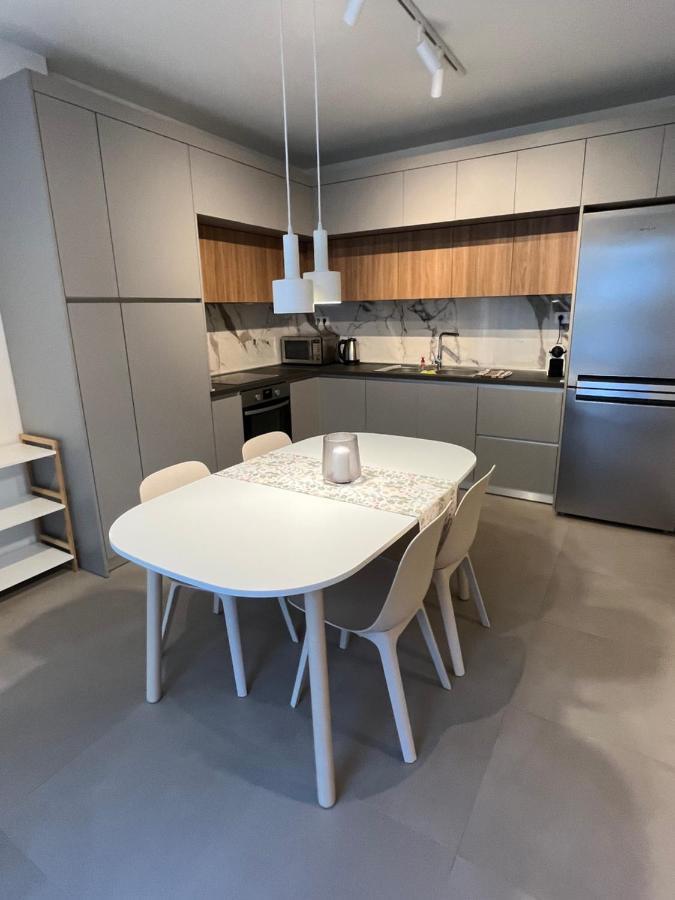 Fofi'S City Center Apartment Kavala Buitenkant foto